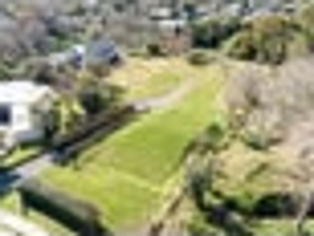 Land for sale in Havelock North