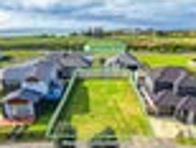 Land for sale in Awhitu, Oroua County
