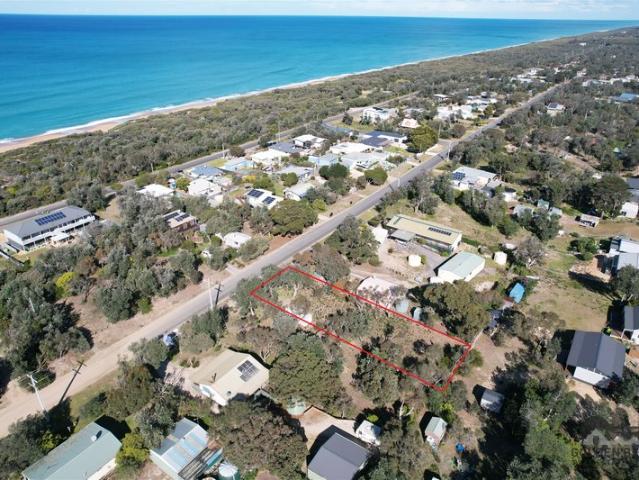 Land for sale in Paradise Beach, Victoria