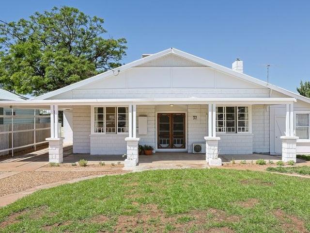 House for sale in Red Cliffs, Victoria