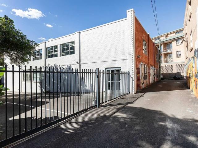 Warehouse for rent in Sydney, New South Wales