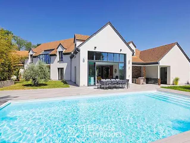 Maison vente à Meaux, Pierre-levée