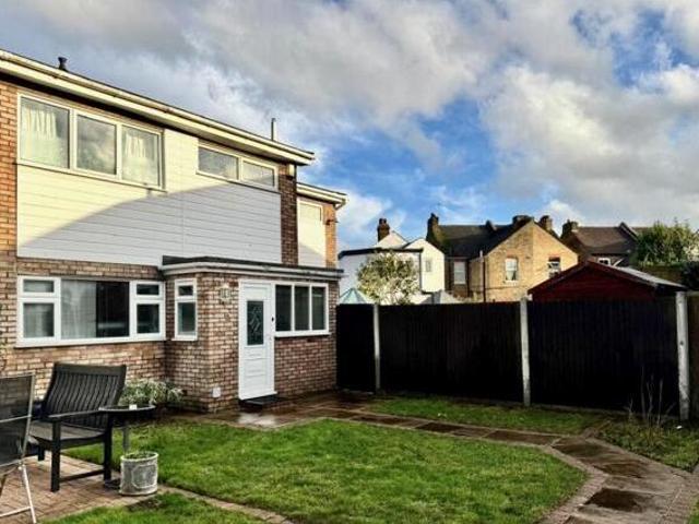 House for sale in Bridgefield, Kent