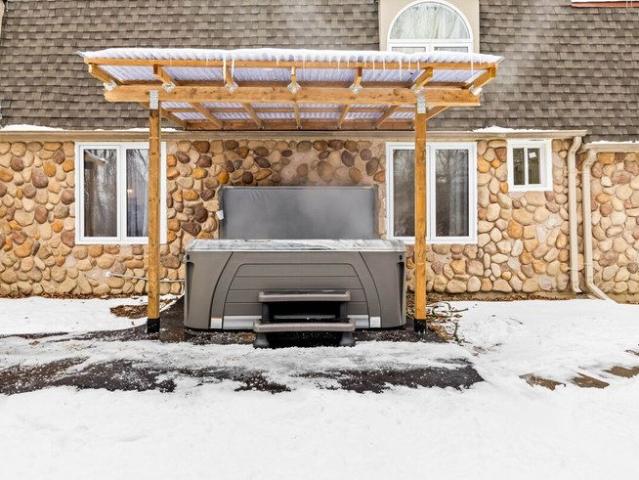 House for rent in Georgina, Ontario