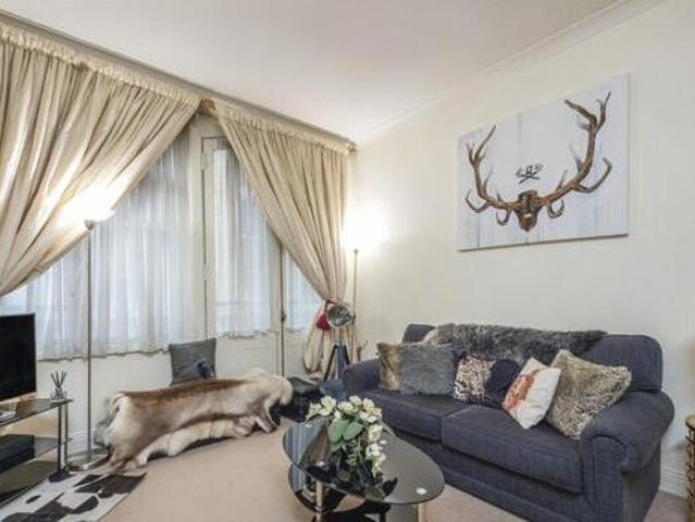 House for sale in Aldgate, Lyons