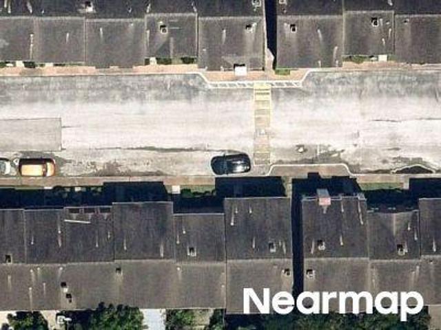 Condo for sale in Brays Oaks, Houston