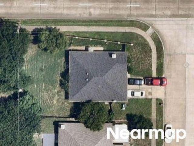 House for sale in Arlington