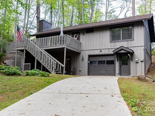 House for sale in Maggie Valley