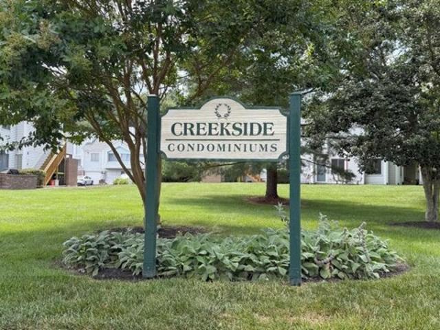 Condo for sale in Newark