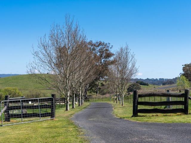 Cottage for sale in Tarana, Lithgow City Council