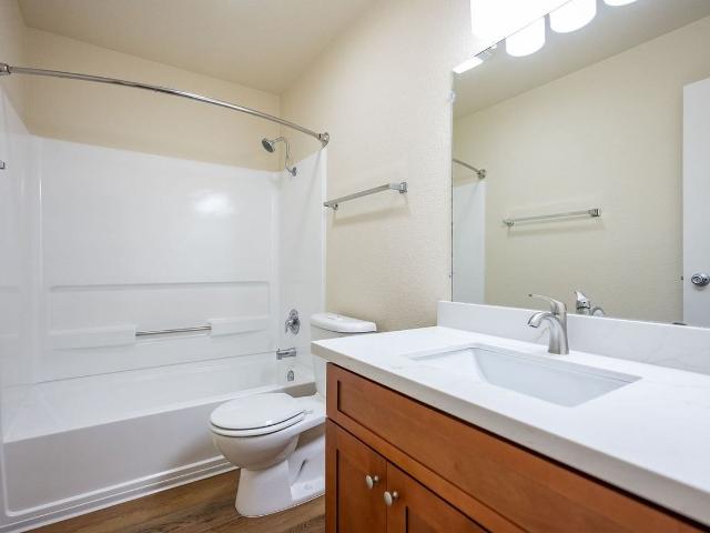 Apartment for rent in California