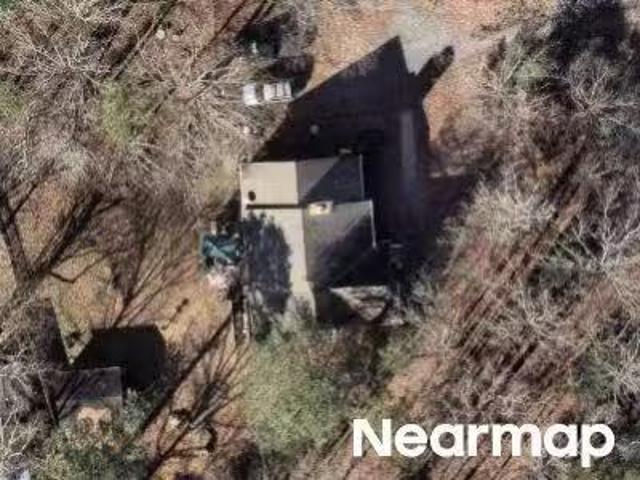 House for sale in Clayton