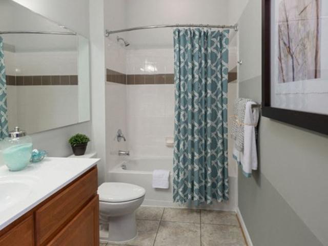Townhouse for rent in Pasadena