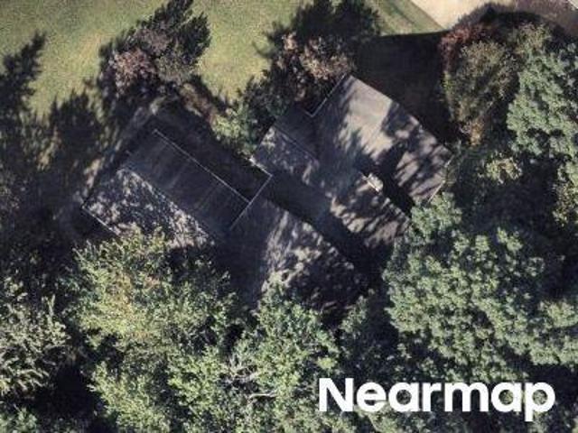 Property for sale in Oakland Charter Township, Oakland County