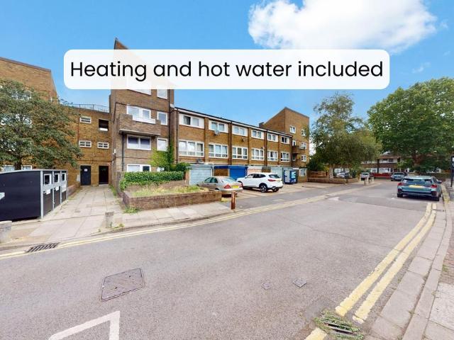 Apartment for rent in Bayonne Estate, Greater London