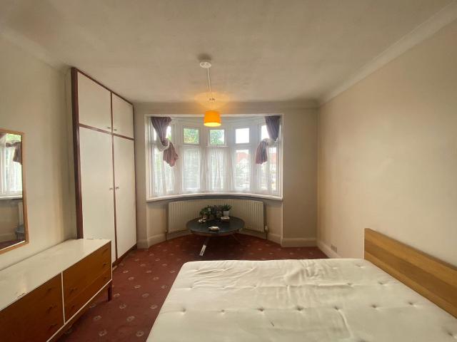 Apartment for rent in London Borough of Ealing, Greater London