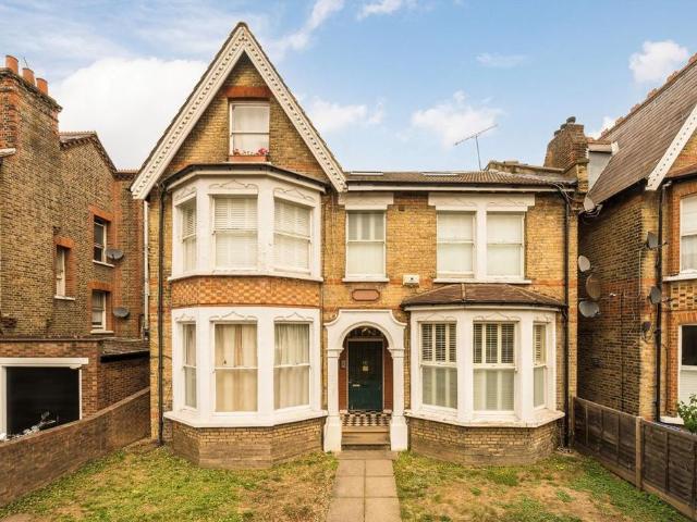 Apartment for rent in London Borough of Ealing, Greater London