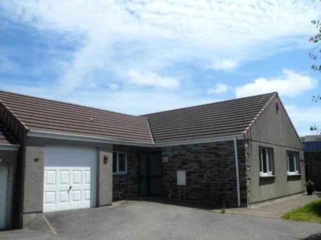 House for sale in Mount Ambrose, Cornwall