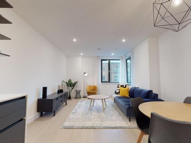 House for rent in Haggerston, Greater London