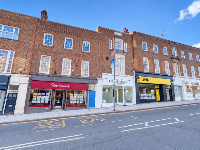 Apartment for rent in High Wycombe Community Board, High Wycombe