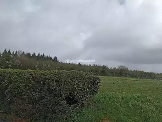 Terrain vente à Mayenne, Crennes-sur-fraubée