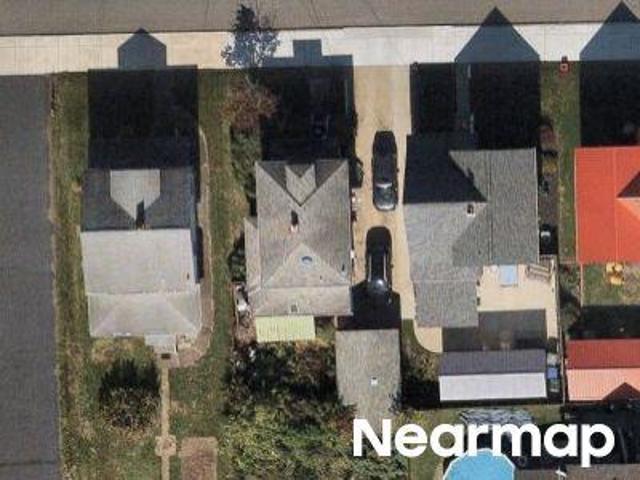 House for sale in Ellwood City, Pennsylvania