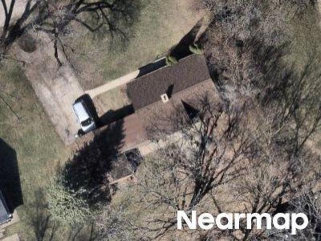House for sale in Mchenry, Illinois