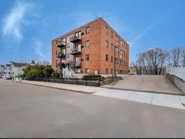 Condo for sale in Chelsea