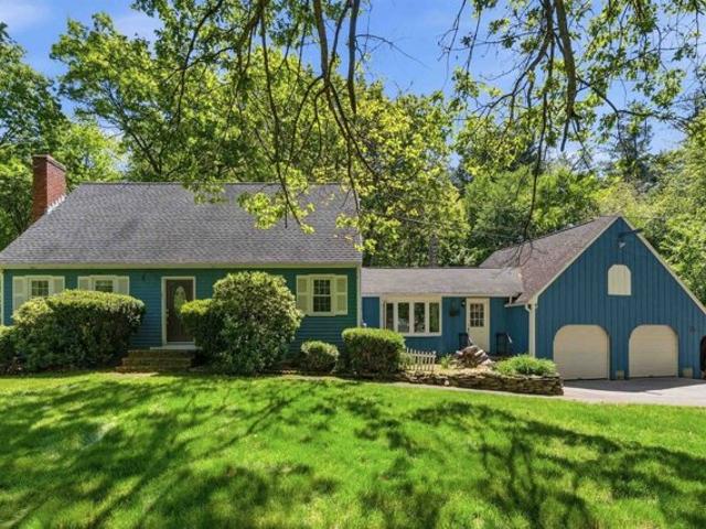 House for sale in New Hampshire