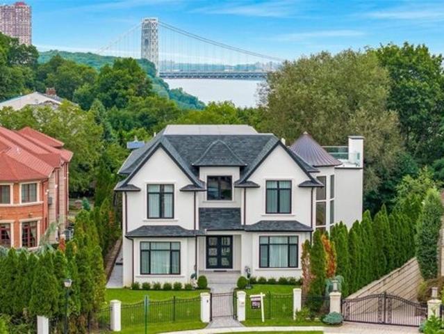 House for sale in Fort Lee, Bergen County