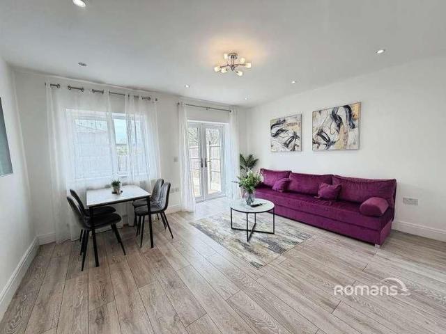 House for rent in East End, Rushmoor