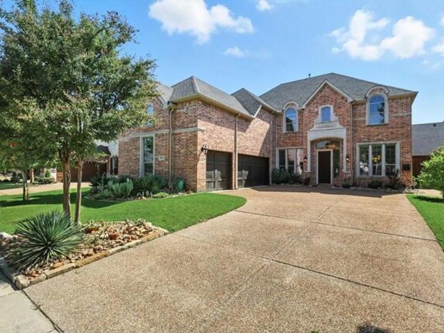 House for sale in Colleyville, Texas