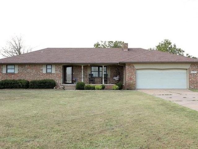 House for sale in Crescent, Oklahoma