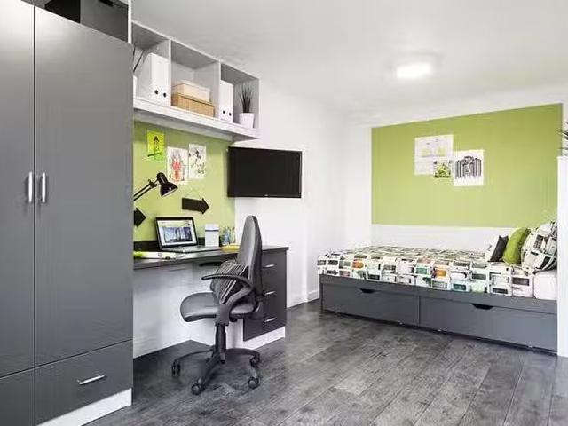 Apartment for rent in Nichols Town, City Of Southampton