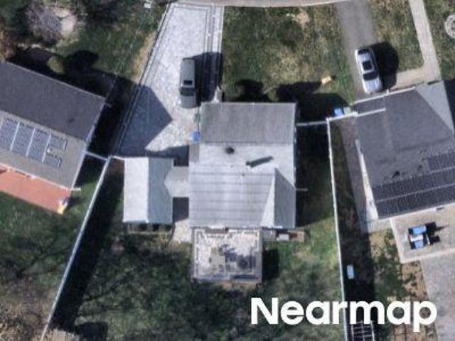 House for sale in Edison, New Jersey