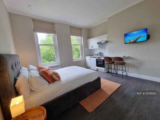 Apartment for rent in West Cliff, Bournemouth