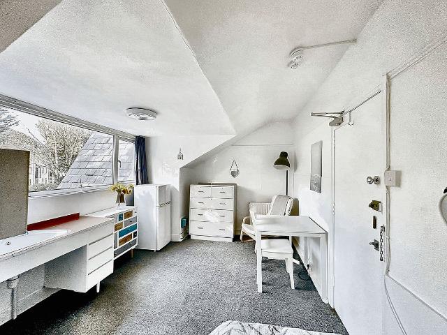 Room for rent in West Cliff, Bournemouth