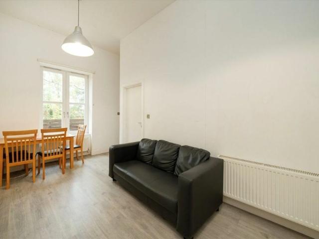 Apartment for rent in Cat Hill, Isle Of Man