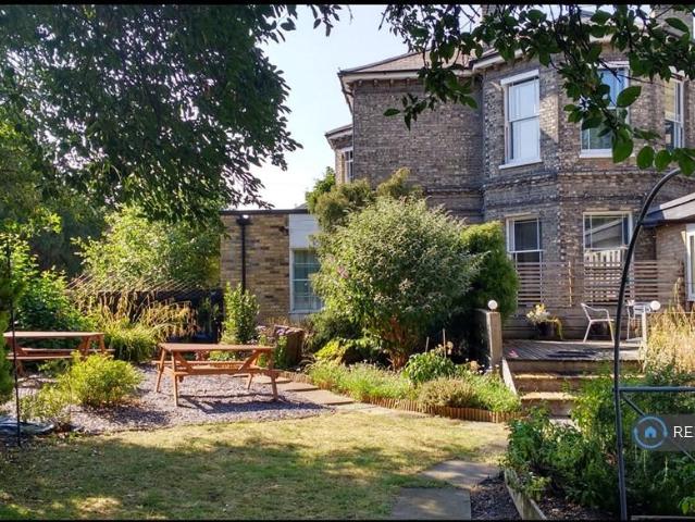 House for rent in The Dales, Key Street