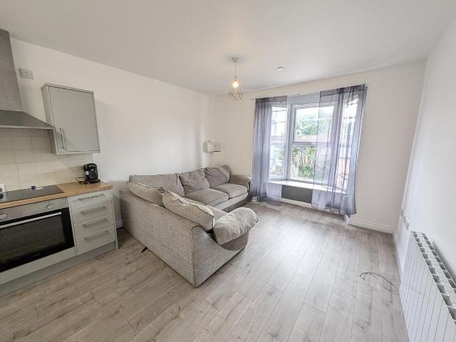 Apartment for rent in Llandeilo, Wales
