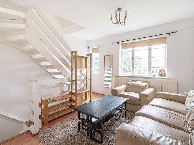 Apartment for rent in London Borough of Barnet, Greater London