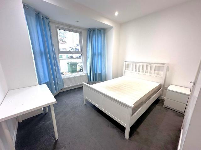 Room for rent in Glyndon, Plumstead