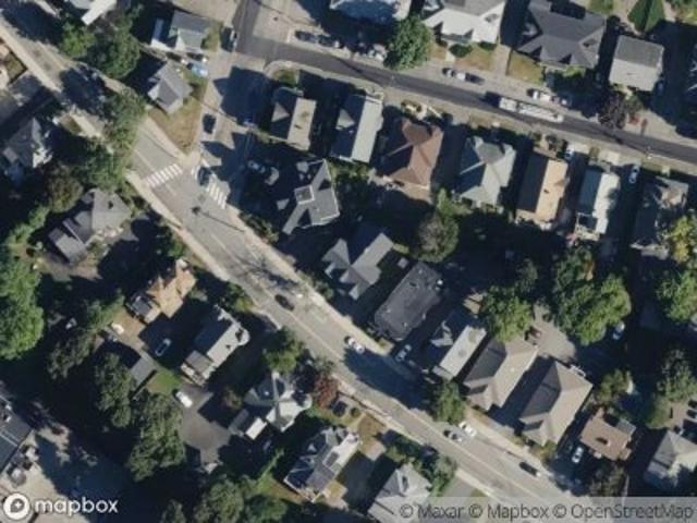 House for sale in The Island, Waltham