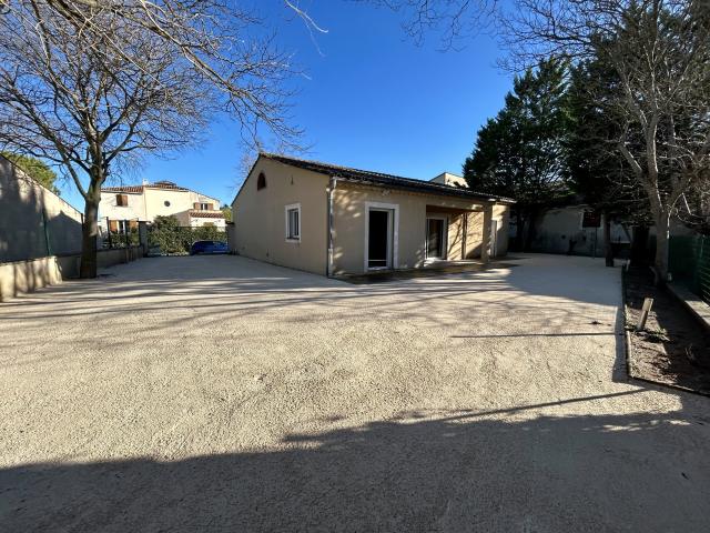 Maison vente à Nîmes, Crespian