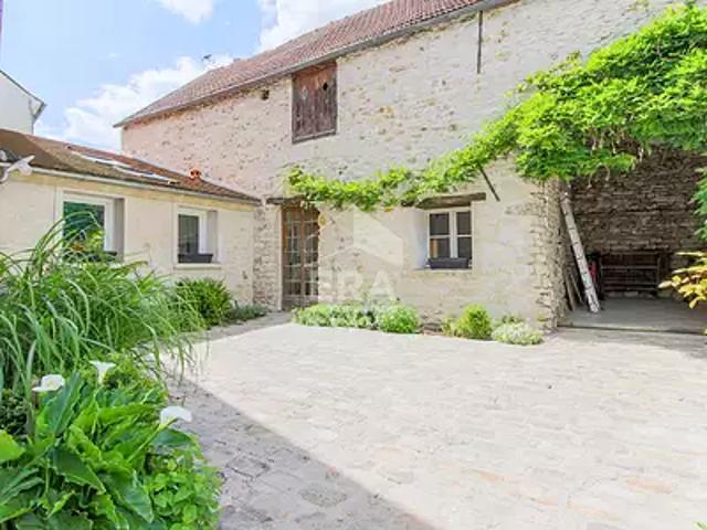 Maison vente à Saint-Germain-en-Laye, Crespières