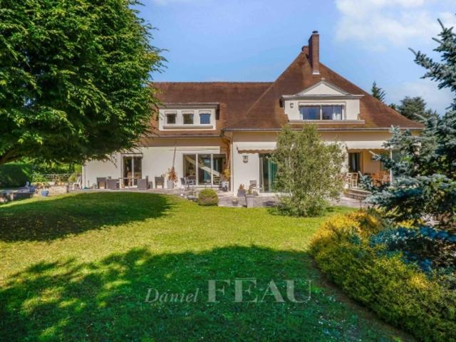 Maison vente à Saint-Germain-en-Laye, Crespières