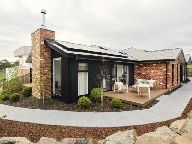 Cottage for sale in Nilma, Victoria