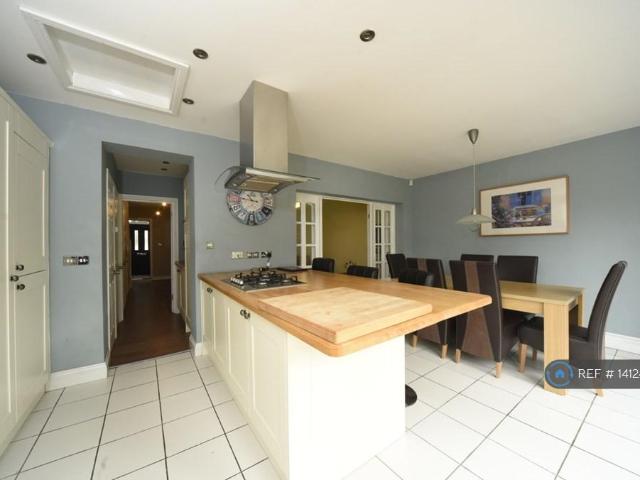 House for rent in High Wycombe Community Board, High Wycombe
