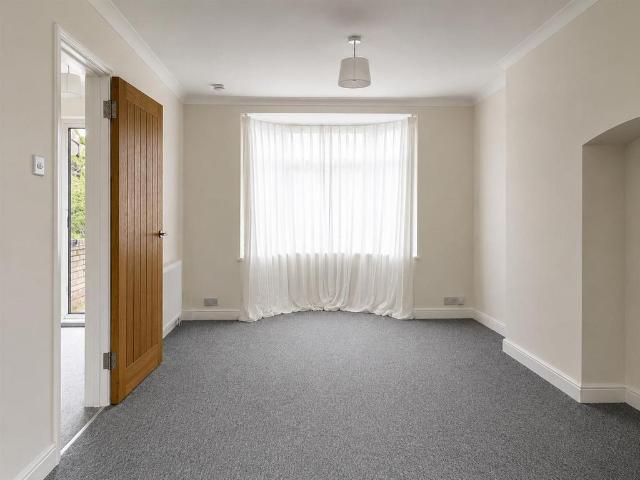 House for rent in Burnt Oak, Greater London