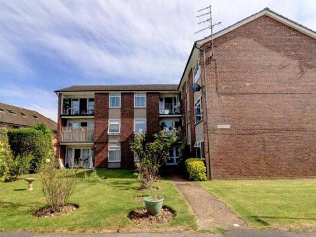 House for sale in Wooburn, Bourne End